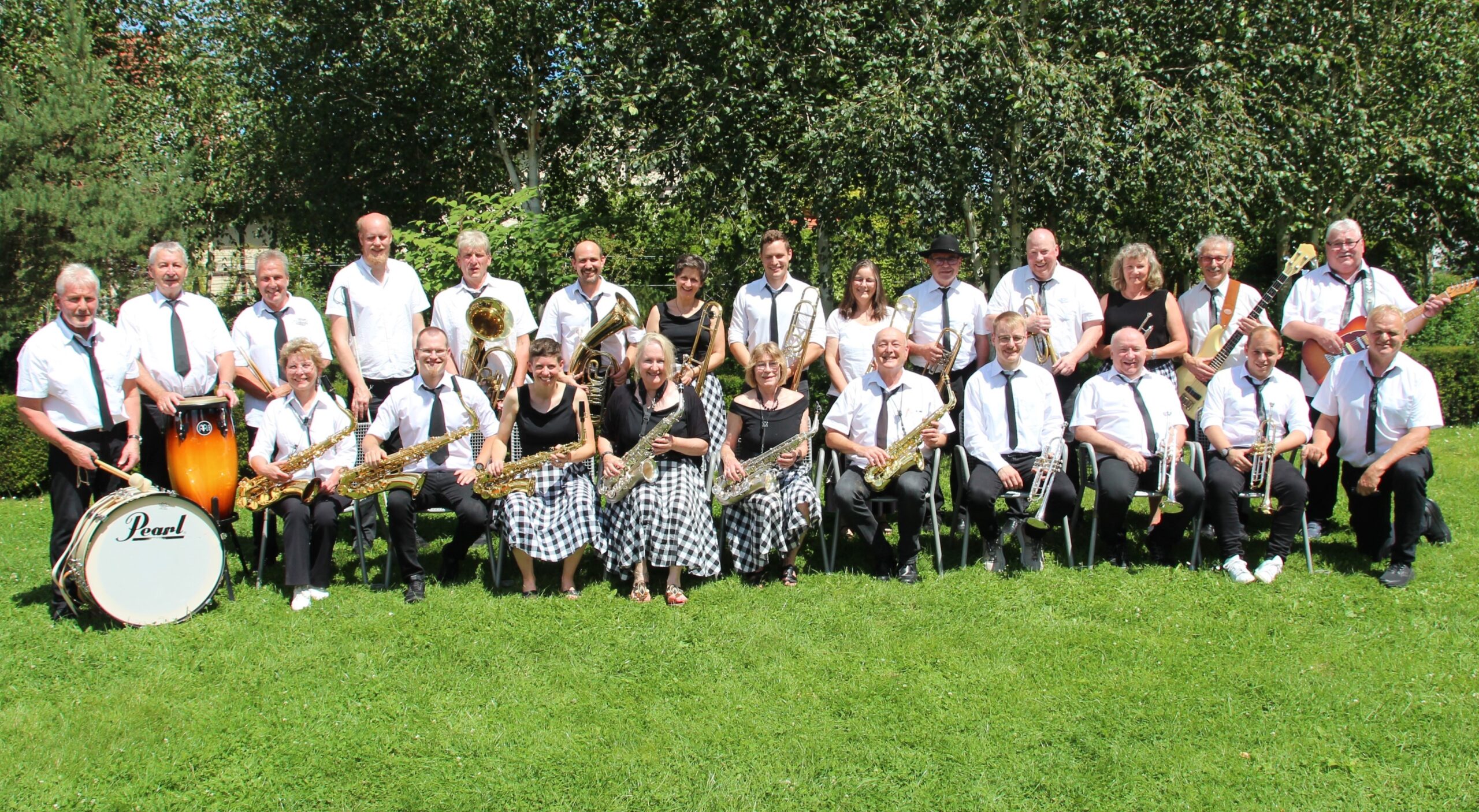 Konzert der Big Band Black & White